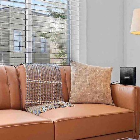 Hip And Bright Lawerenceville 2 Bed Easy Parking พิตต์สเบิร์ก ภายนอก รูปภาพ